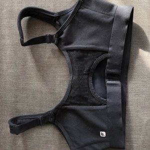 BRAND NEW Fabletics Sports Bra